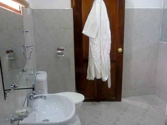 Secrets Guest House Entebbe Værelse billede